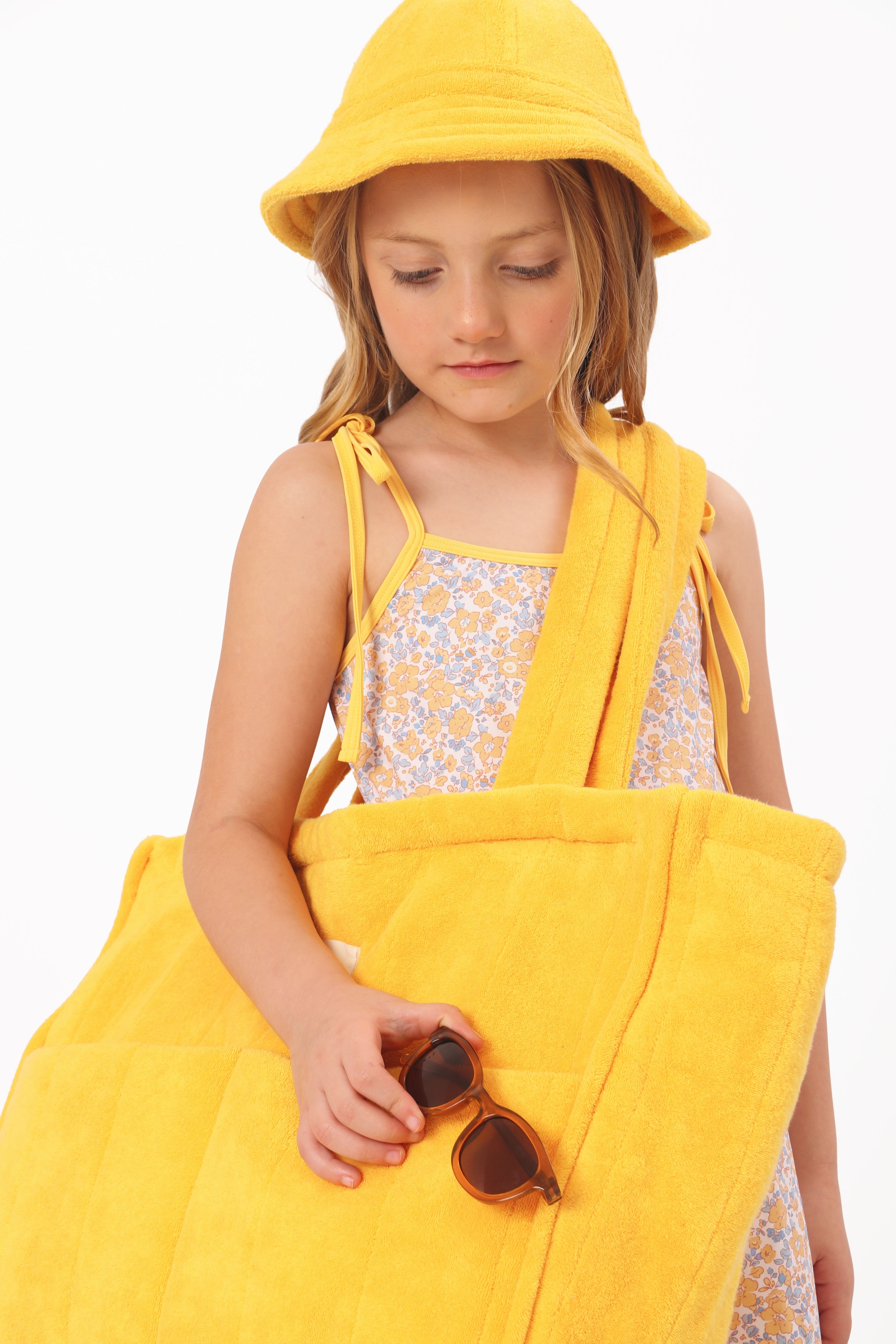 Chapéu Infantil Unissex Atoalhado Amarelo