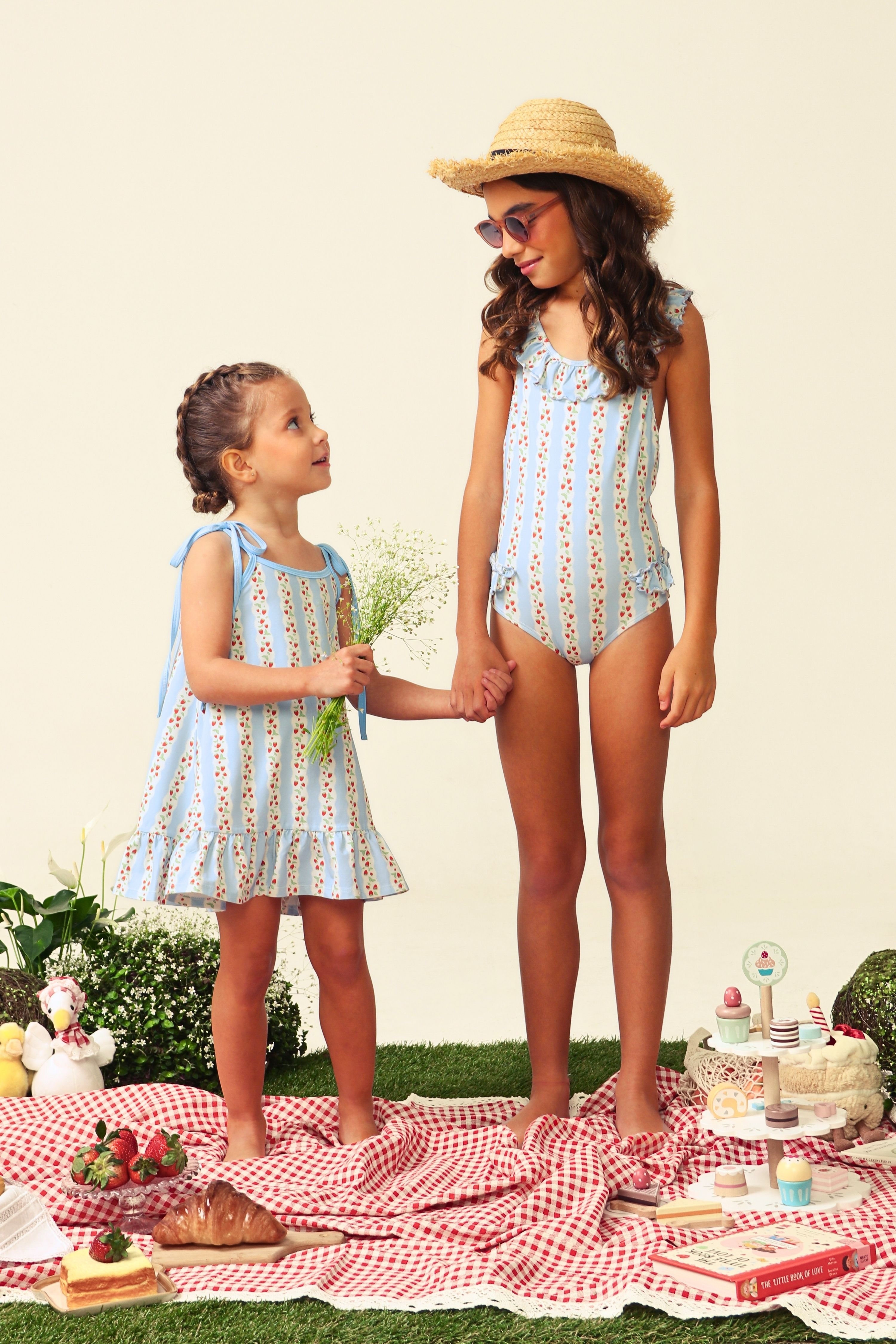 Maiô Infantil UV 50 Lorraine Jolie Fraises